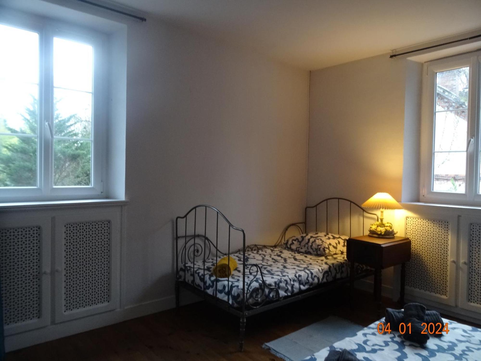 Holiday home De La Tuiliere, Calme Absolu Dans Hameau Protege